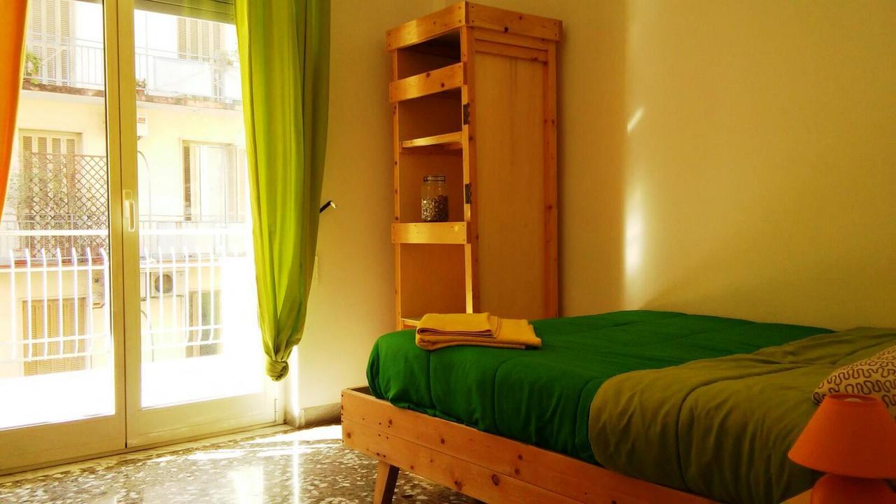 Wood Experience Hotel Bari Bagian luar foto